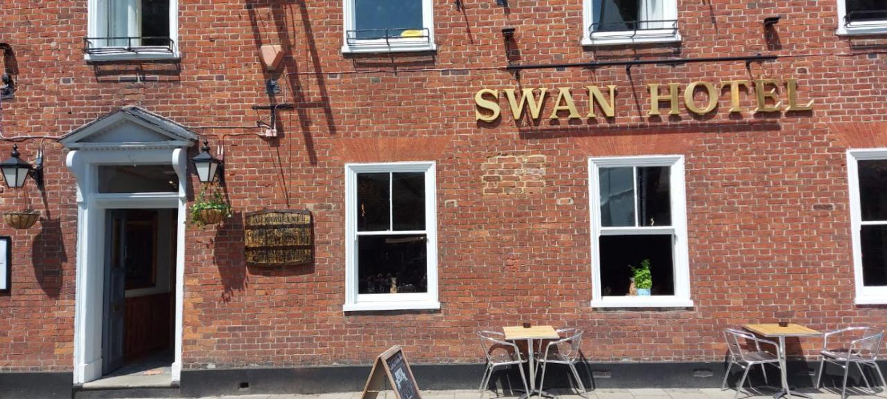 The Swan Hotel 하이드 외부 사진